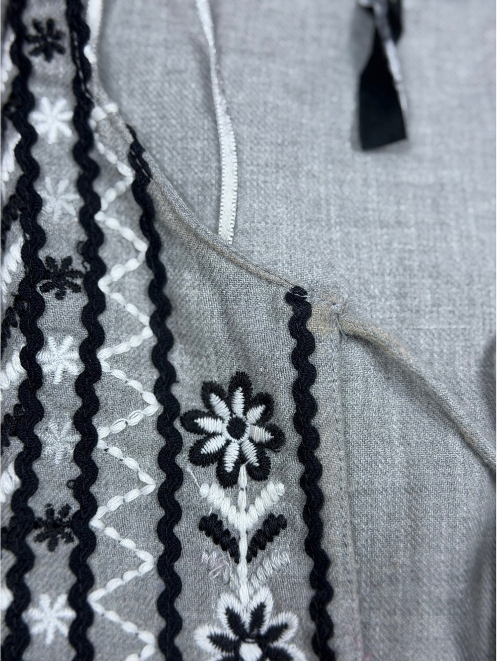 Zara TRF Womens XS Gray Embroidered Tunic Dress Boho Tassel Long Sleeve Mini - Picture 13 of 13